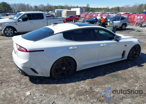 2020 Kia Stinger Gt2 z USA, uszkodzony, nr VIN KNAE55LC8L6081449